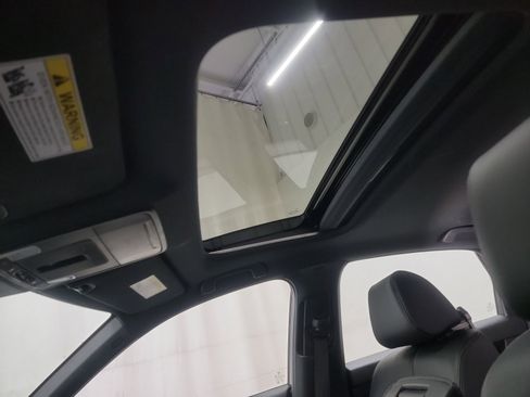 Certified 2024 Honda Civic Sport Touring image 24