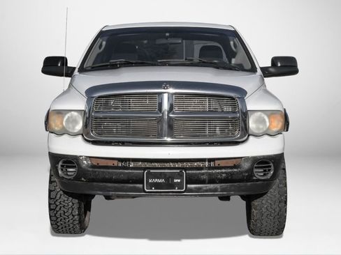 Used 2003 Dodge Ram 2500 Truck SLT image 3