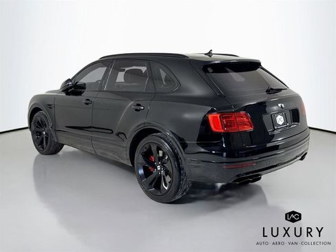 Used 2019 Bentley Bentayga image 8