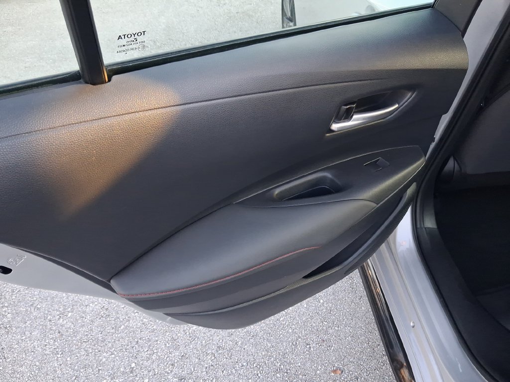 Used 2025 Toyota Corolla SE FWD image 14