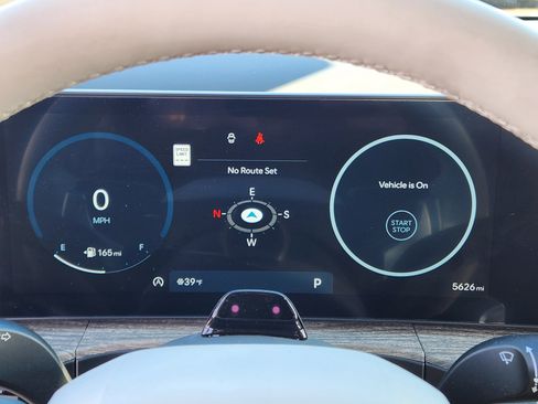 Used 2024 Hyundai Santa Fe Limited image 19