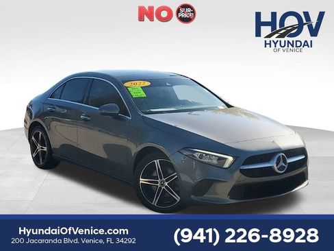 Used 2022 Mercedes-Benz A 220 4MATIC image 1