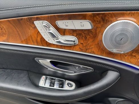 Used 2017 Mercedes-Benz E 300 4MATIC w/ Premium 2 Package image 25