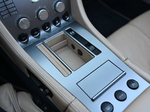 Used 2007 Aston Martin DB9 Volante image 21