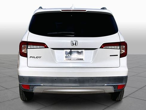 Used 2020 Honda Pilot Touring image 4