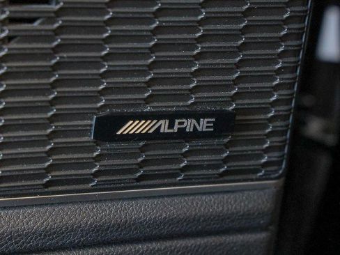 Used 2022 Jeep Grand Cherokee L Limited w/ Black Appearance Package RWD image 29