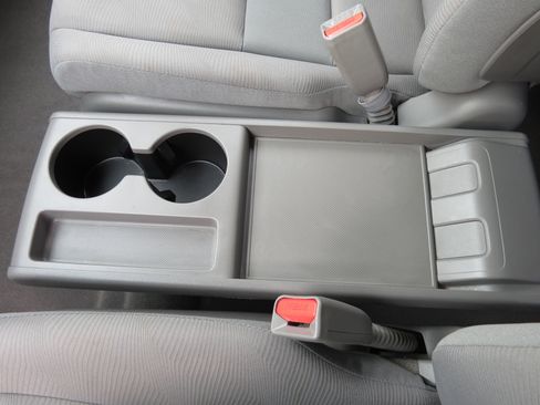 Used 2010 Honda CR-V LX image 17