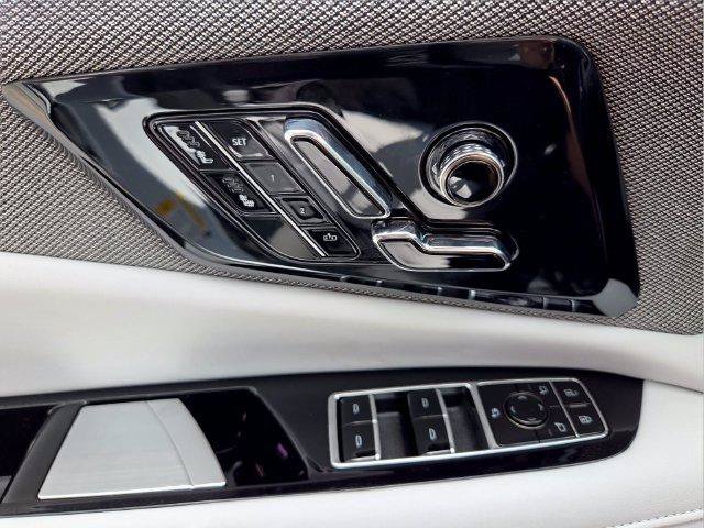 New 2027 Cadillac Optiq Luxury AWD/4WD image 25