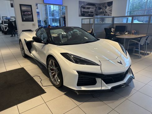 New 2025 Chevrolet Corvette Z06 w/ Battery Protection Package image 3