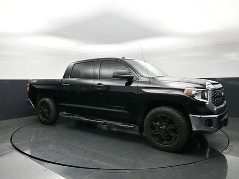 Used 2019 Toyota Tundra SR5 w/ SR5 Upgrade Package RWD image 1