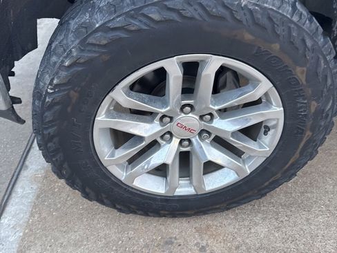 Used 2020 GMC Sierra 1500 SLT w/ SLT Premium Plus Package image 2