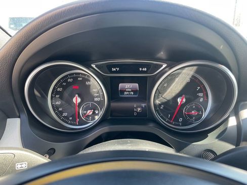 Used 2018 Mercedes-Benz CLA 250 4MATIC image 18