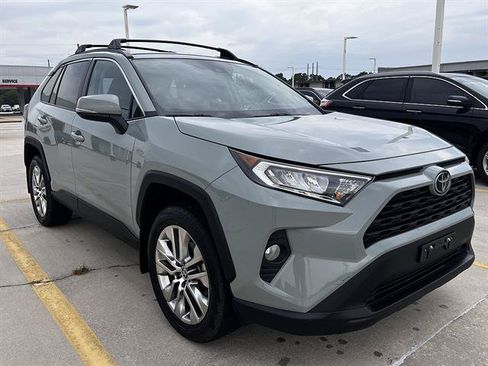 Used 2021 Toyota RAV4 XLE Premium FWD image 1