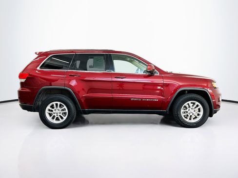 Used 2019 Jeep Grand Cherokee Laredo image 10