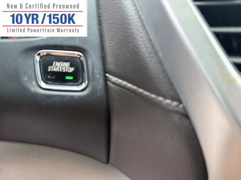 Used 2020 GMC Acadia SLT w/ LPO, Floor Liner Package image 26