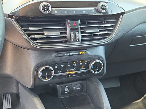 Used 2025 Ford Escape Active AWD/4WD image 27