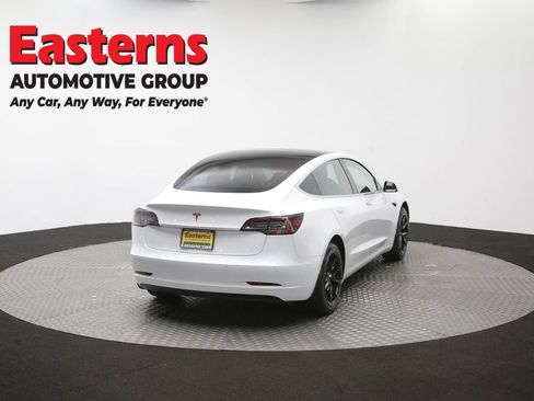 Used 2019 Tesla Model 3 Standard Range RWD image 32