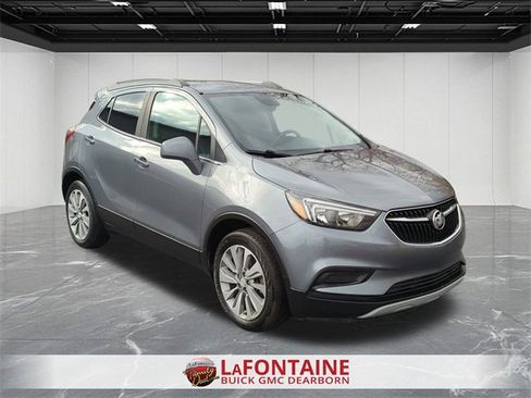 Used 2020 Buick Encore Preferred image 2