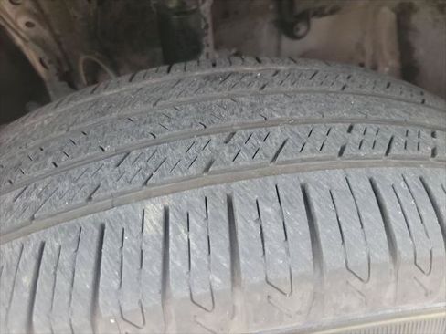 Certified 2025 Toyota RAV4 XLE FWD image 35