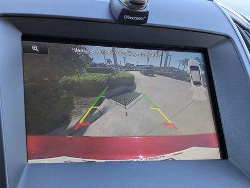 Used 2015 Ford Edge SEL w/ Equipment Group 201A image 25