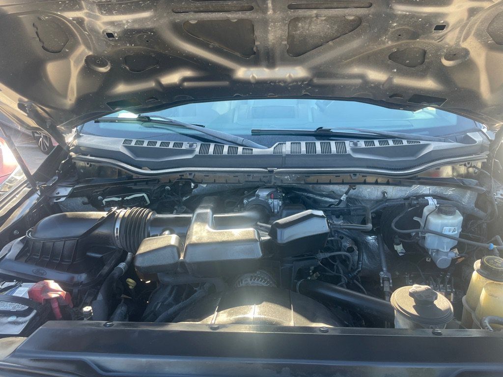 Used 2019 Ford F250 XL w/ Power Equipment Group AWD/4WD image 12