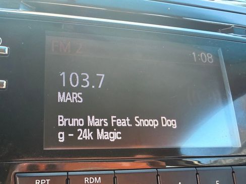 Used 2015 Nissan Altima 2.5 S w/ Special Edition Package image 17