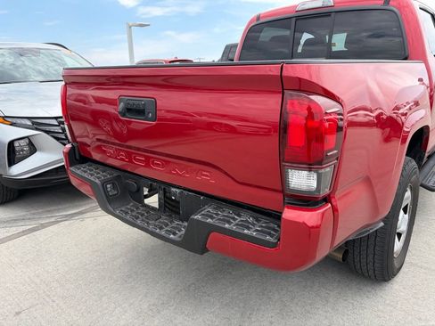Used 2022 Toyota Tacoma SR w/ SR Convenience Package RWD image 4