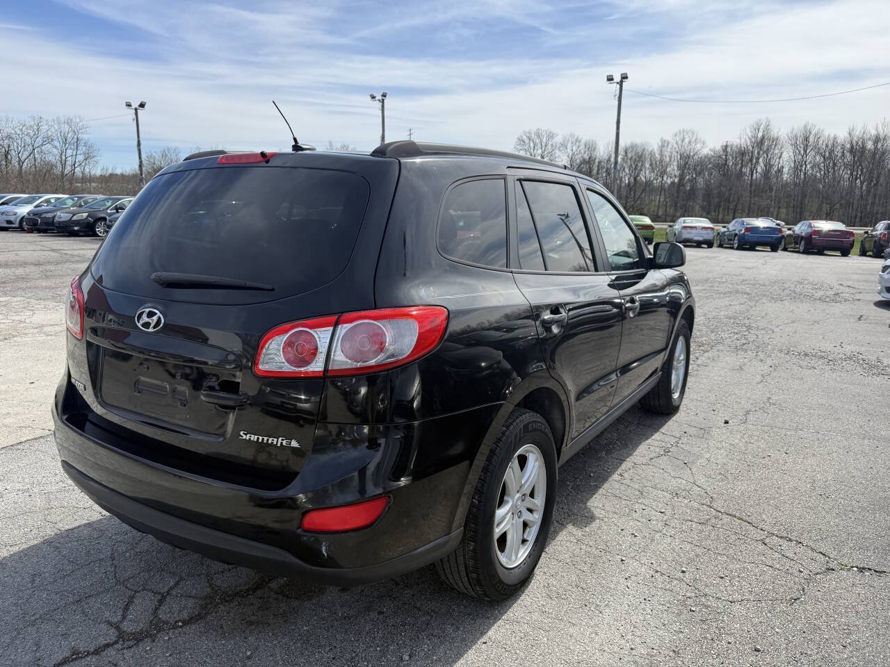 Used 2010 Hyundai Santa Fe GLS FWD image 6