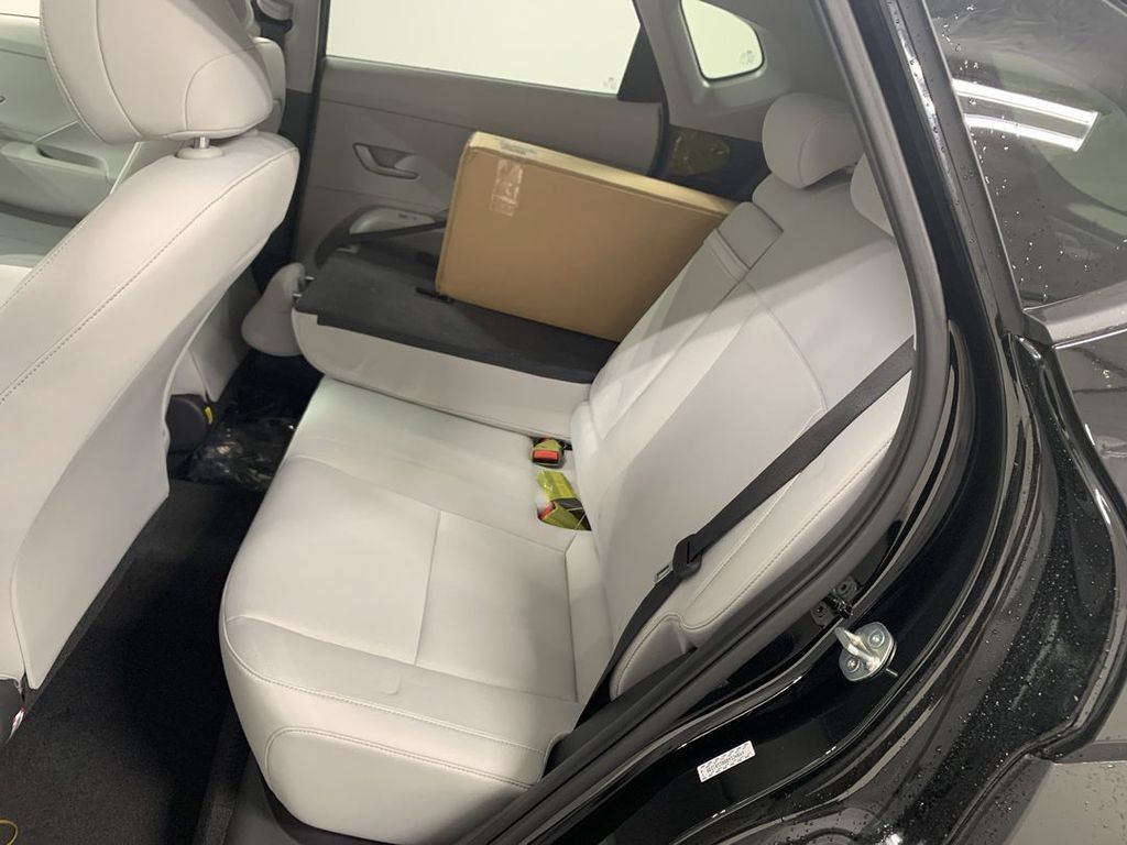 Used 2024 Hyundai Kona SEL w/ Convenience Package AWD/4WD image 20
