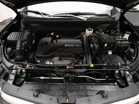 Used 2021 Chevrolet Equinox Premier image 3