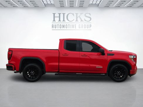 Used 2020 GMC Sierra 1500 Elevation w/ Elevation Value Package image 4