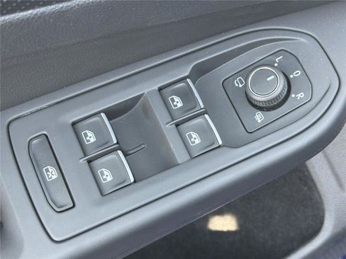 Used 2024 Volkswagen Golf R AWD/4WD image 15