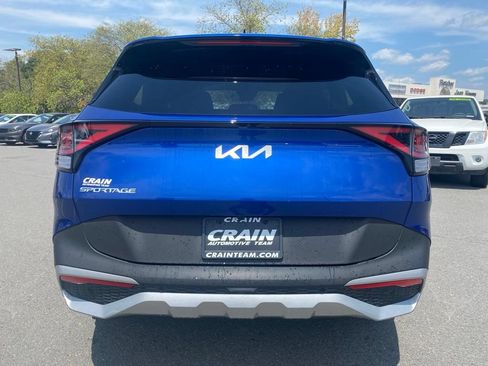 Certified 2023 Kia Sportage EX FWD image 6