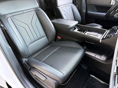 Certified 2026 Hyundai Santa Fe SEL FWD image 19
