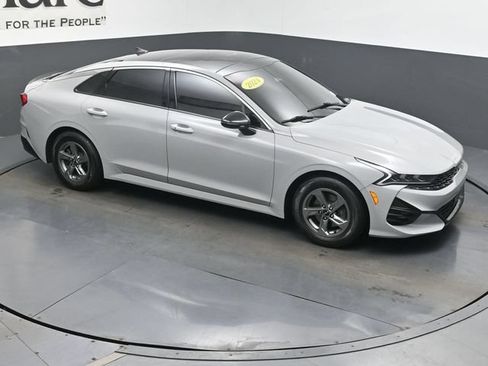Used 2024 Kia K5 GT-Line AWD/4WD image 37
