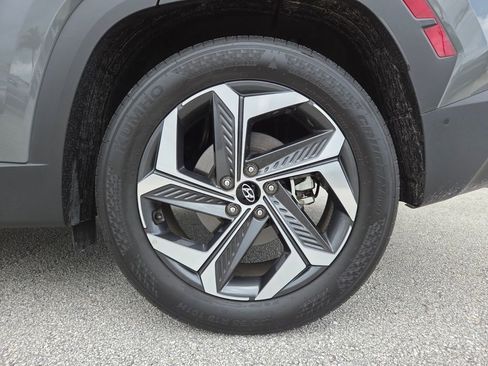 Used 2024 Hyundai Tucson Limited FWD image 16