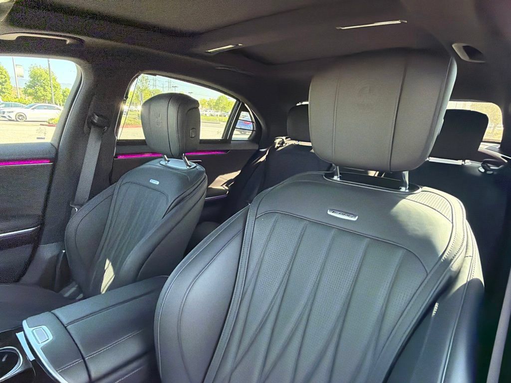 Used 2026 Mercedes-Benz S 63 AMG S image 22