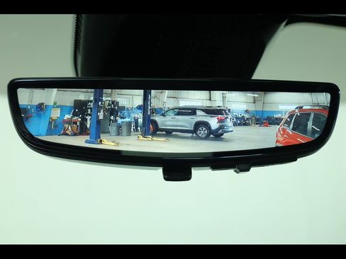 New 2026 Chevrolet Equinox LT FWD image 19