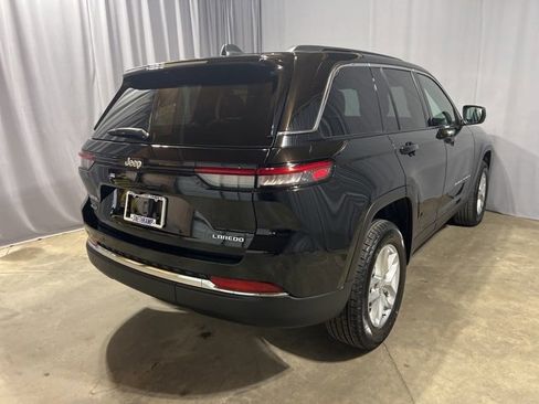 New 2025 Jeep Grand Cherokee Laredo X w/ Luxury Tech Group I image 4