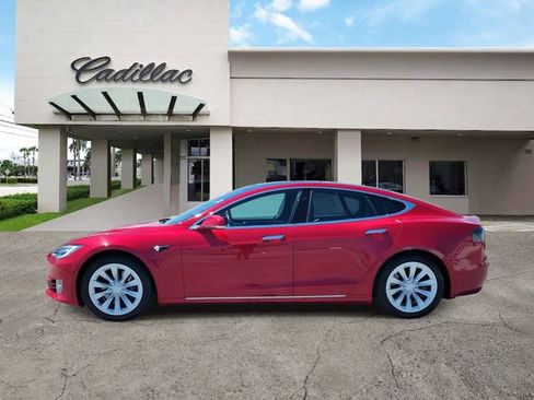 Used 2018 Tesla Model S AWD image 2