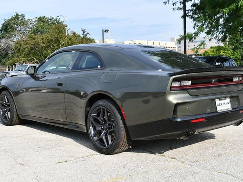 New 2026 Dodge Charger Scat Pack w/ Blacktop Package AWD/4WD image 4