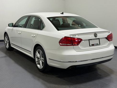 Used 2015 Volkswagen Passat 1.8T SEL Premium image 7