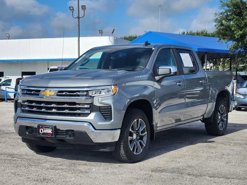 Used 2025 Chevrolet Silverado 1500 LT AWD/4WD image 3