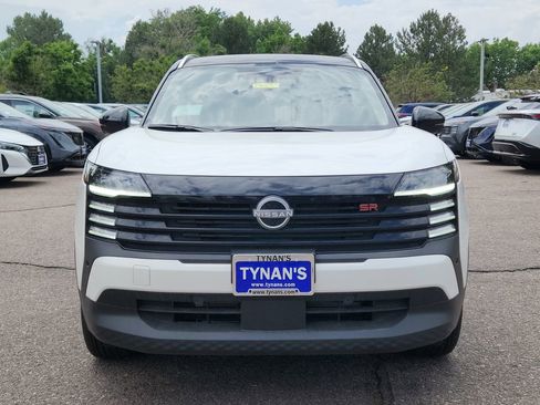 New 2025 Nissan Kicks SR image 7