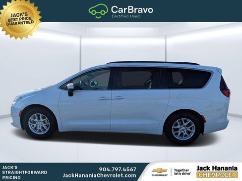 Used 2021 Chrysler Voyager Lxi FWD image 6