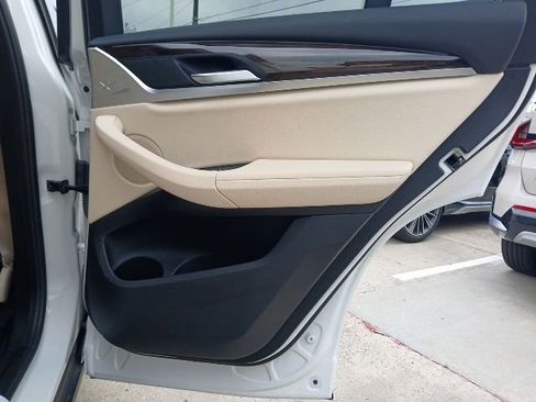 Used 2021 BMW X3 sDrive30i w/ Convenience Package RWD image 9