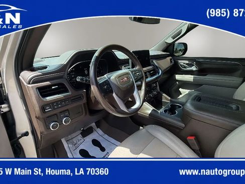 Used 2022 GMC Yukon XL SLT w/ SLT Premium Package RWD image 12