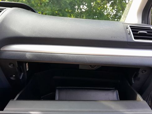 Used 2016 Subaru Crosstrek 2.0i Premium w/ Moonroof Package AWD/4WD image 37