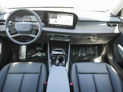 New 2026 Audi Q3 quattro 2.0T AWD/4WD image 16