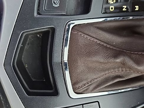 Used 2015 Cadillac SRX Premium FWD image 18